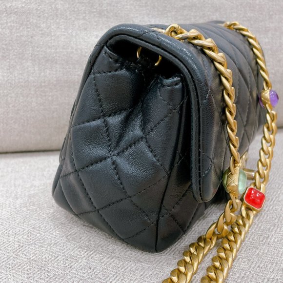 90% NEW CHANEL BLACK LAMB LEATHER SQUARE BAG - Picture 12 of 16